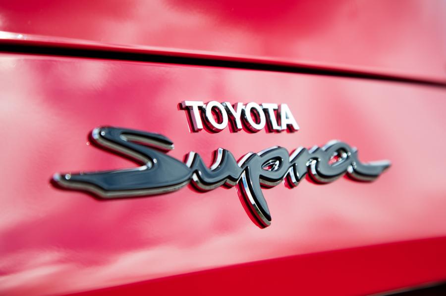 Логотип Toyota GR Supra (A90) 2019 года  (WW) (фото 45 из 119)